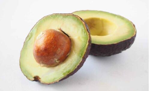 アボカドとサーモン 妊娠中に食べていい?